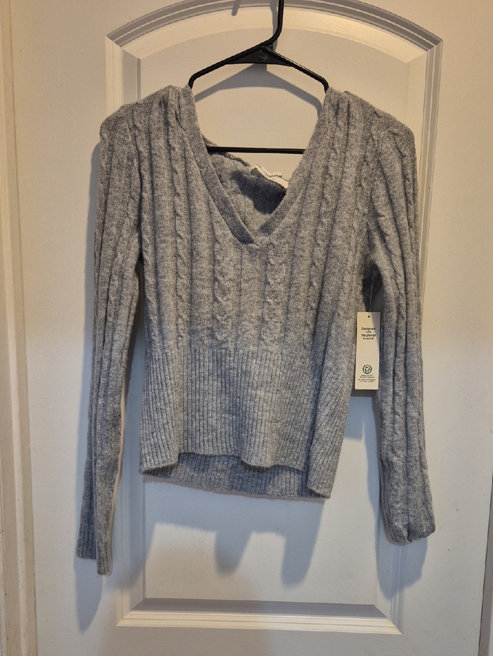 No Boundaries Light Gray V-Neck Cable Knit Sweater